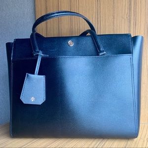 🎉 PRICE REDUCED! Tory Burch Robinson Tote! 🎉